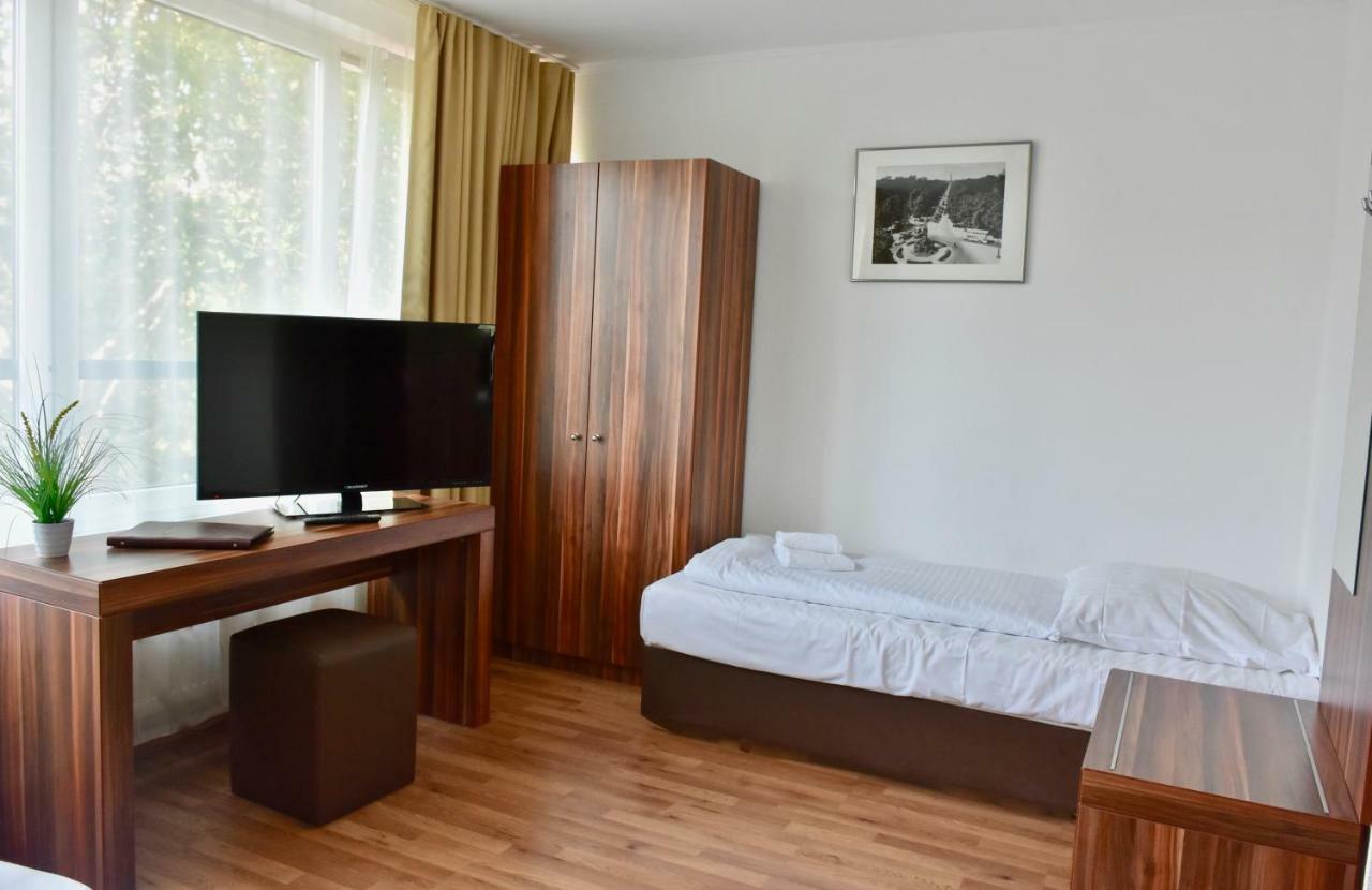 Aparthotel Christie เบอร์ลิน ภายนอก รูปภาพ